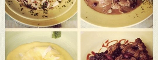 Dolce Villa is one of Gourmet Sampa.