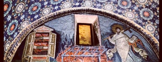 Mausoleo di Galla Placidia is one of Visit Ravenna #4sqcities.