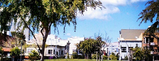 Victoria Manalo Draves Park is one of Lugares favoritos de Barbara.