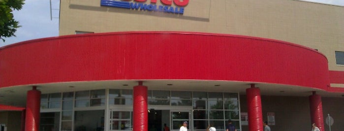 Costco is one of Lieux qui ont plu à Dave.