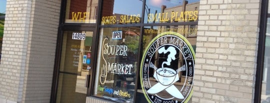 Souper Market is one of Tempat yang Disukai Jillian.