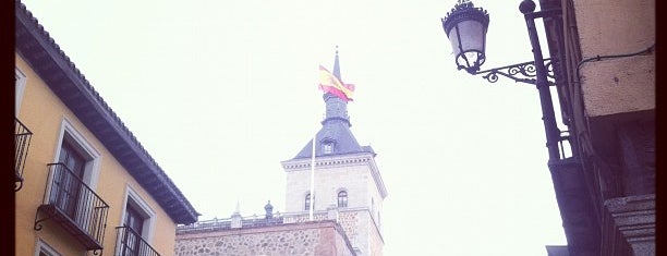 El Alcazar is one of Toledo 🇪🇸.
