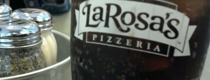 LaRosa's Pizzeria is one of สถานที่ที่ jiresell ถูกใจ.