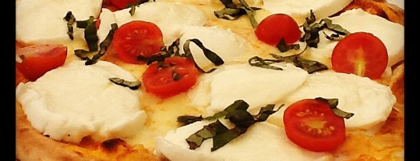 Capricciosa is one of The Best Pizzas in Lisbon.