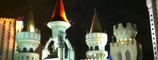 Excalibur Hotel & Casino is one of Quest's Places.