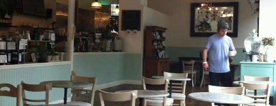 Kos Kaffe Roasting House is one of Coffee Shop Survey.