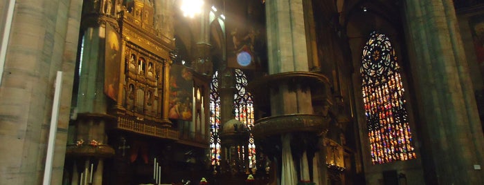 Catedral de Milán is one of My Italian Guide.