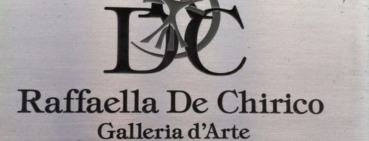 Raffaella De Chirico Galleria d'Arte is one of Sitios favoritos.