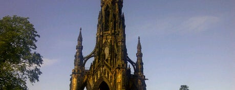 The Scott Monument is one of Edinburgh and surroundings.