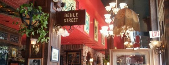 Behle Street Cafe is one of Slightly Stoopidさんのお気に入りスポット.