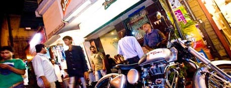 Janata Bar is one of Queen of the Suburbs, Bandra.