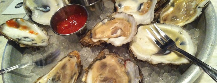 Oyster House is one of Happy Hours With Food in Center City West.