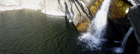Капиновски водопад is one of Водопади в България.