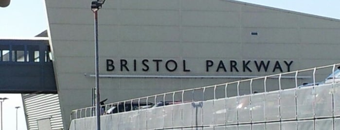 Bristol Parkway Railway Station (BPW) is one of Trens e Metrôs!.