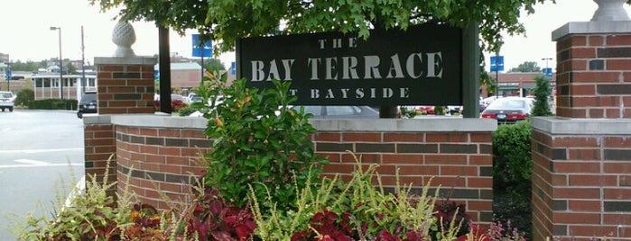 The Bay Terrace at Bayside is one of Tempat yang Disukai Estelle.