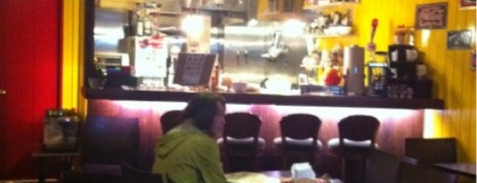 Hotdog Cafe DOMINGO'S is one of ごはんcafe.