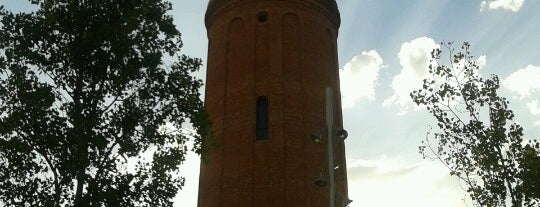 Torre de les Aigües is one of Espais infantils.