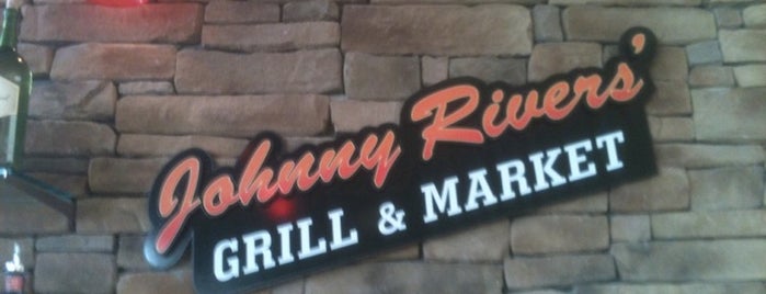 JR Grill & Market is one of Locais curtidos por Eric.