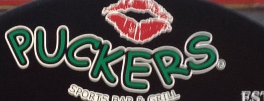 Puckers Sports Bar is one of Tempat yang Disukai Jenn.