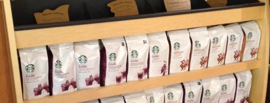 Starbucks is one of Walidさんのお気に入りスポット.