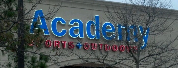 Academy Sports + Outdoors is one of Harvさんのお気に入りスポット.