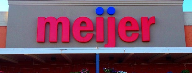 Meijer is one of Amyさんのお気に入りスポット.