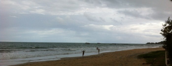 Praia de Pirangi is one of favoritos.