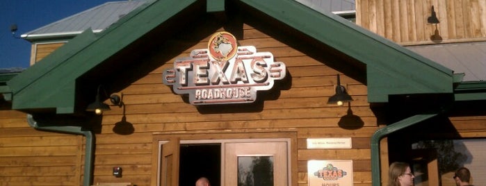 Texas Roadhouse is one of Alexisさんのお気に入りスポット.