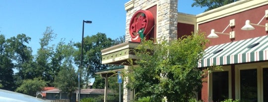 Chili's Grill & Bar is one of สถานที่ที่ Michael ถูกใจ.