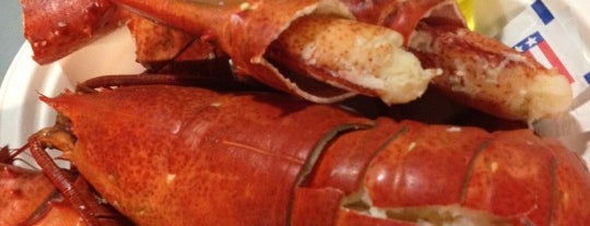 Lobster Place is one of The 15 Best Places for Lobster in New York City.