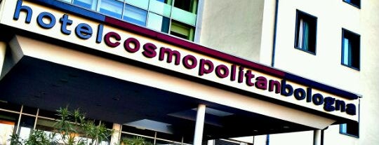 Hotel Cosmopolitan Bologna is one of Locais curtidos por Yelda.