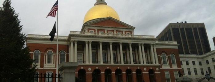 Massachusetts State House is one of United States Capitols.