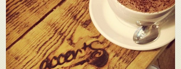 Accents Coffee & Tea Lounge is one of Locais salvos de Tina.
