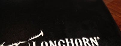 LongHorn Steakhouse is one of สถานที่ที่ Cicely ถูกใจ.