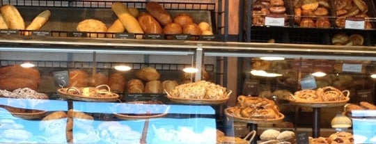 Panera Bread is one of Lugares favoritos de Stefan.