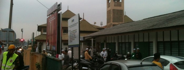 Masjid Tok Dagang is one of Baitullah : Masjid & Surau.