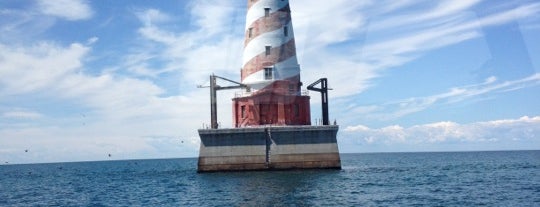 White Shoal Lighthouse is one of United States Lighthouse Society.