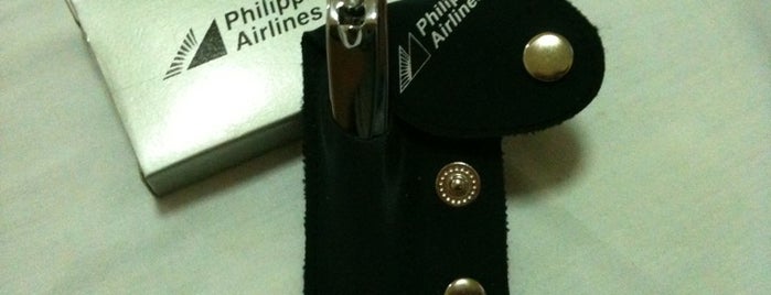 Philippine Airlines Ticketing Office is one of Jonjon'un Beğendiği Mekanlar.
