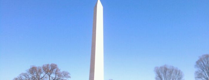 Monumento a Washington is one of Must See DC!.