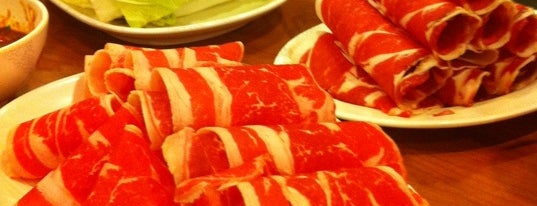 Hot Pot Buffet is one of Food to Try.