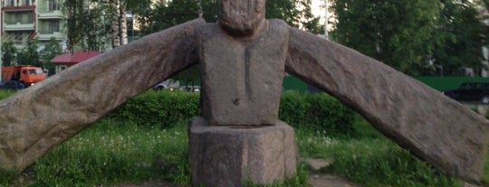 Памятник Гребцу is one of велокраеведение.