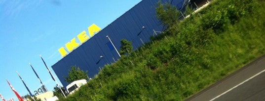 IKEA is one of สถานที่ที่ Mirna ถูกใจ.