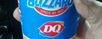 Dairy Queen is one of Locais curtidos por Inez.