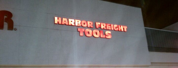 Harbor Freight Tools is one of Erica : понравившиеся места.