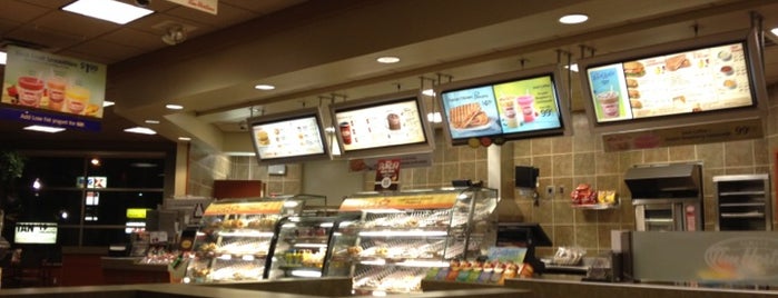 Tim Hortons is one of Orte, die Amber gefallen.