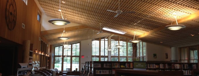 Portola Valley Library is one of Public Libraries in San Mateo County.