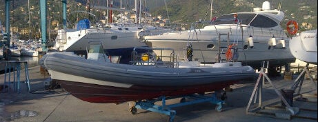 Porto Carlo Riva is one of mare.