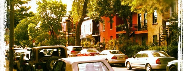 Mile-End is one of QuartIer<3.