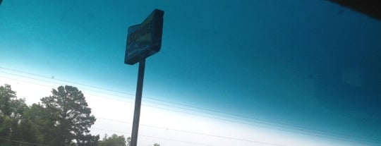 SONIC Drive In is one of Places i like going to.