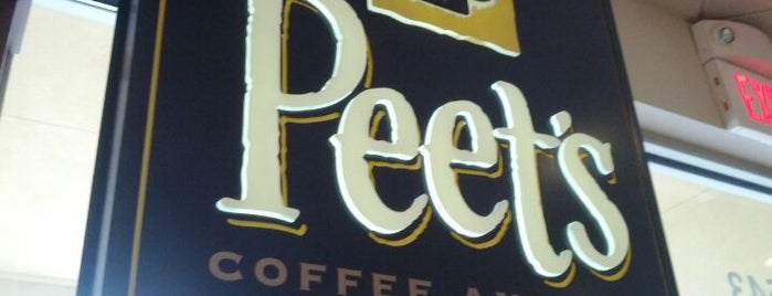 Peet's Coffee & Tea is one of Orte, die Tom gefallen.